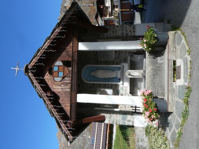fontana e cappella N.S. di Lourdes (Piazzette, Usseglio)