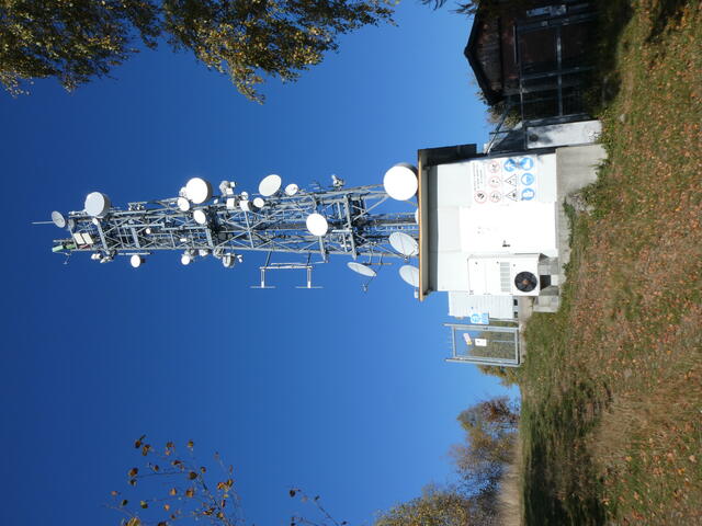 il ripetitore sul monte Garné